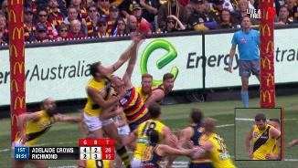 Crows class ruckwork gives gift to Greenwood